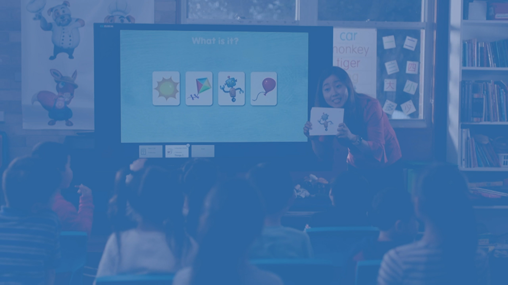 RoyalABC là một phương pháp giảng dạy tiếng Anh hiệu quả cho trẻ em. Với công nghệ tiên tiến, giáo trình đa dạng và giáo viên tâm huyết, RoyalABC sẽ giúp trẻ em phát triển ngôn ngữ, tăng cường tự tin và yêu thích học tập. Hãy cùng xem hình ảnh liên quan đến RoyalABC để khám phá những bí quyết của phương pháp này!